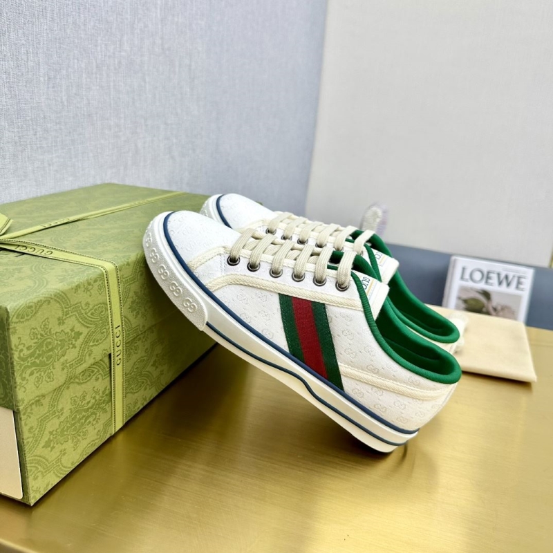 Gucci Casual Shoes